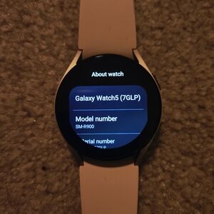 Samsung Galaxy Watch5 Blush Pink Silicone Band